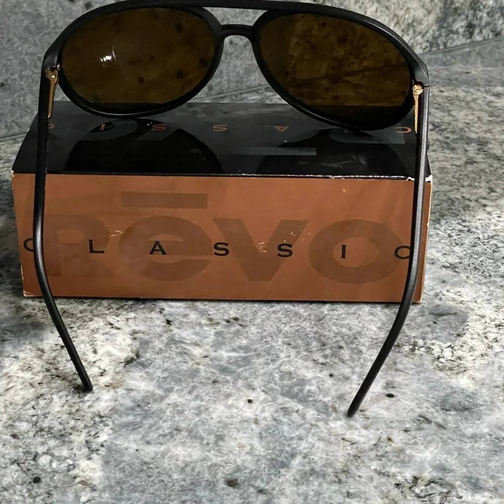 Revo Grand Venture Violet Lenses Aviator Vintage Sunglasses